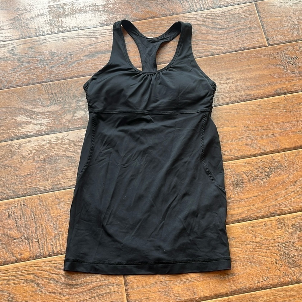 Lululemon Athletic Top -Size Small